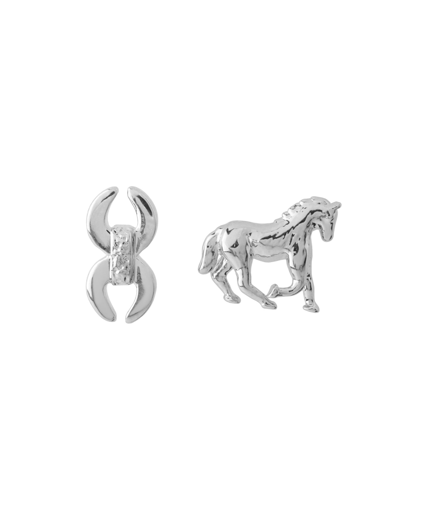 【Limited Qty】Horseshoe Earrings