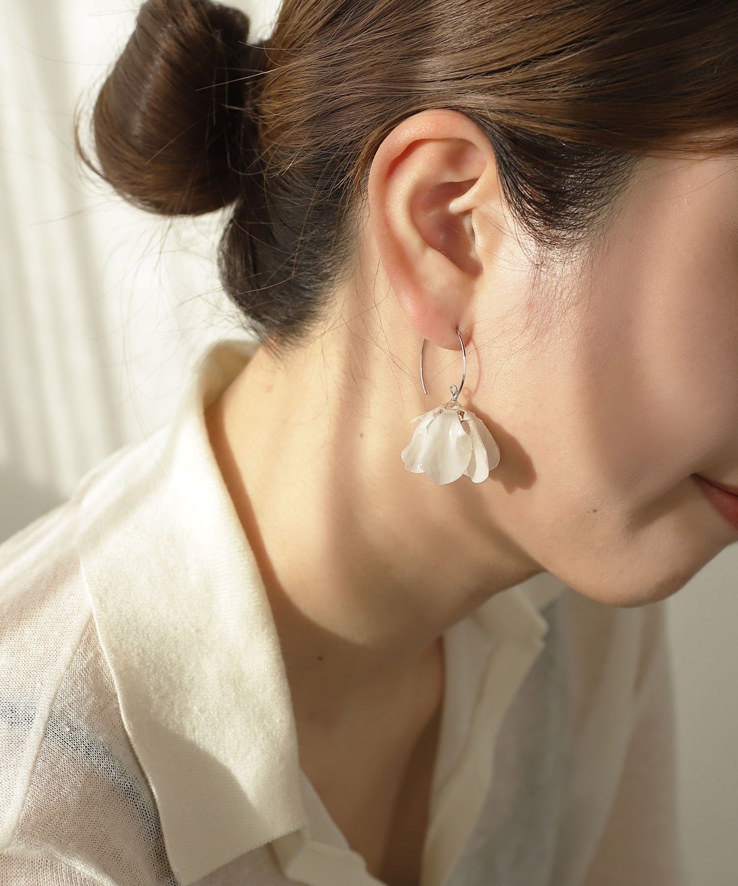 Flower Earrings [Cyclamen]