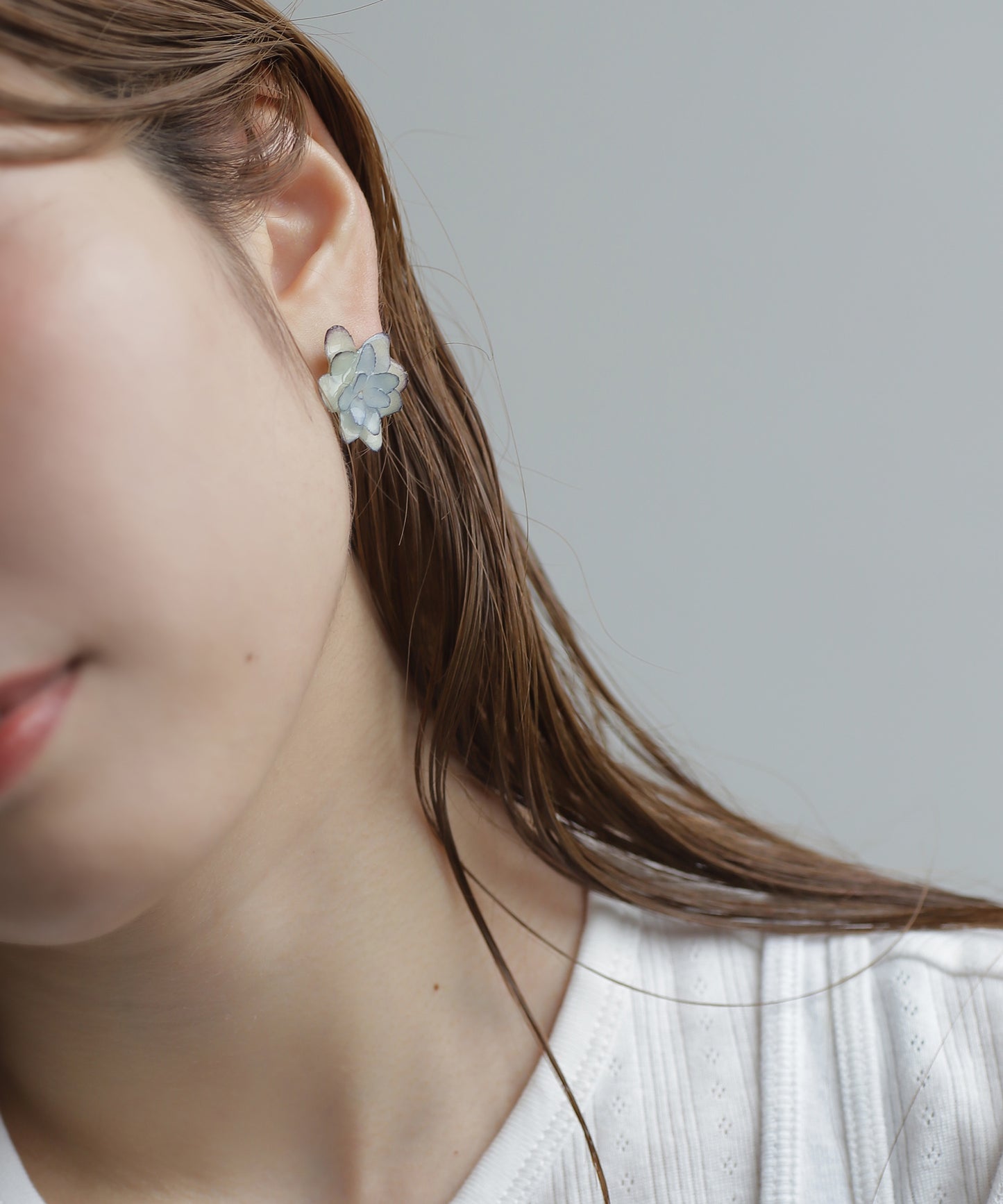 Flower Earrings [Hydrangea (Hinamatsuri Blue)]