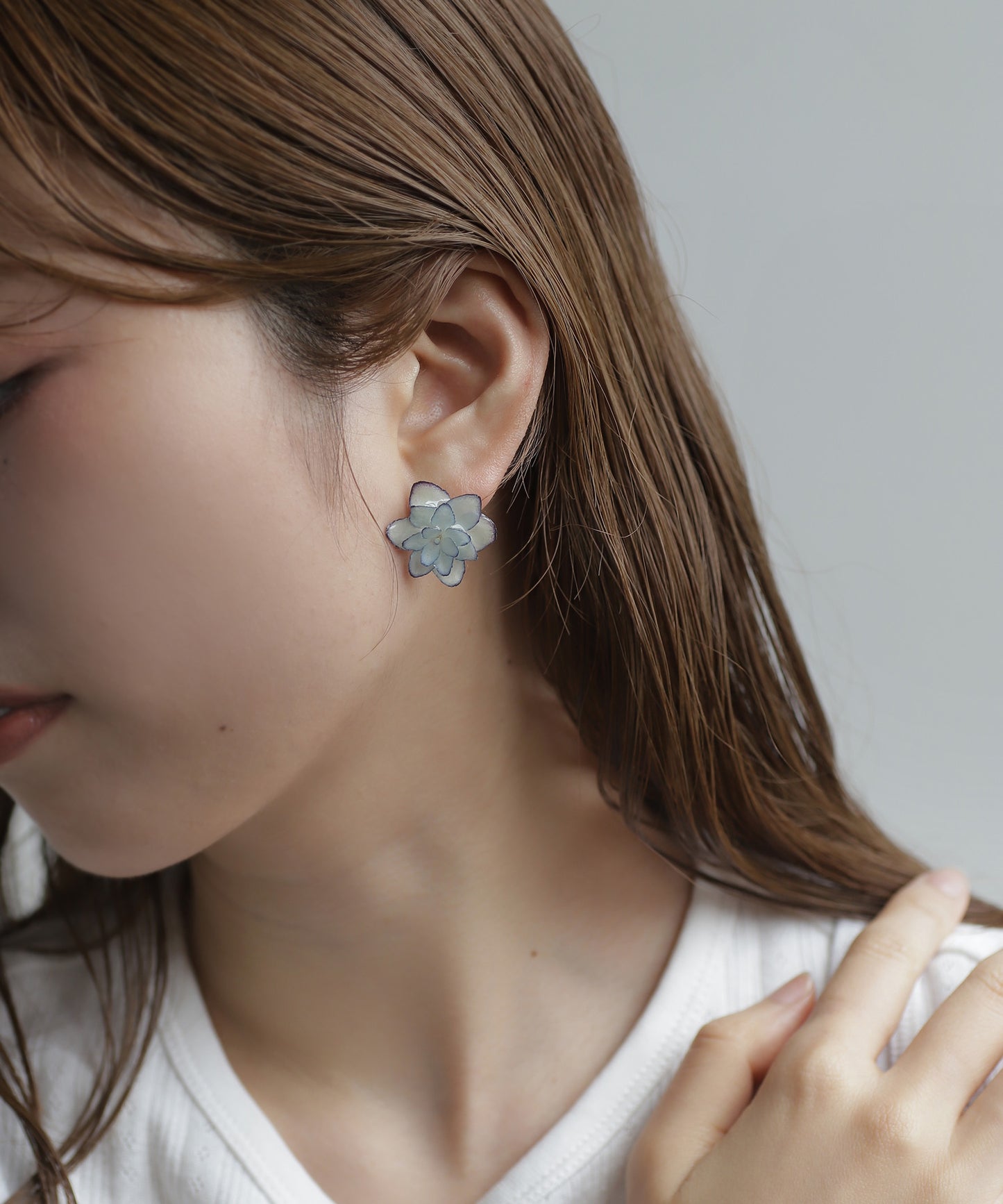 Flower Earrings [Hydrangea (Hinamatsuri Blue)]