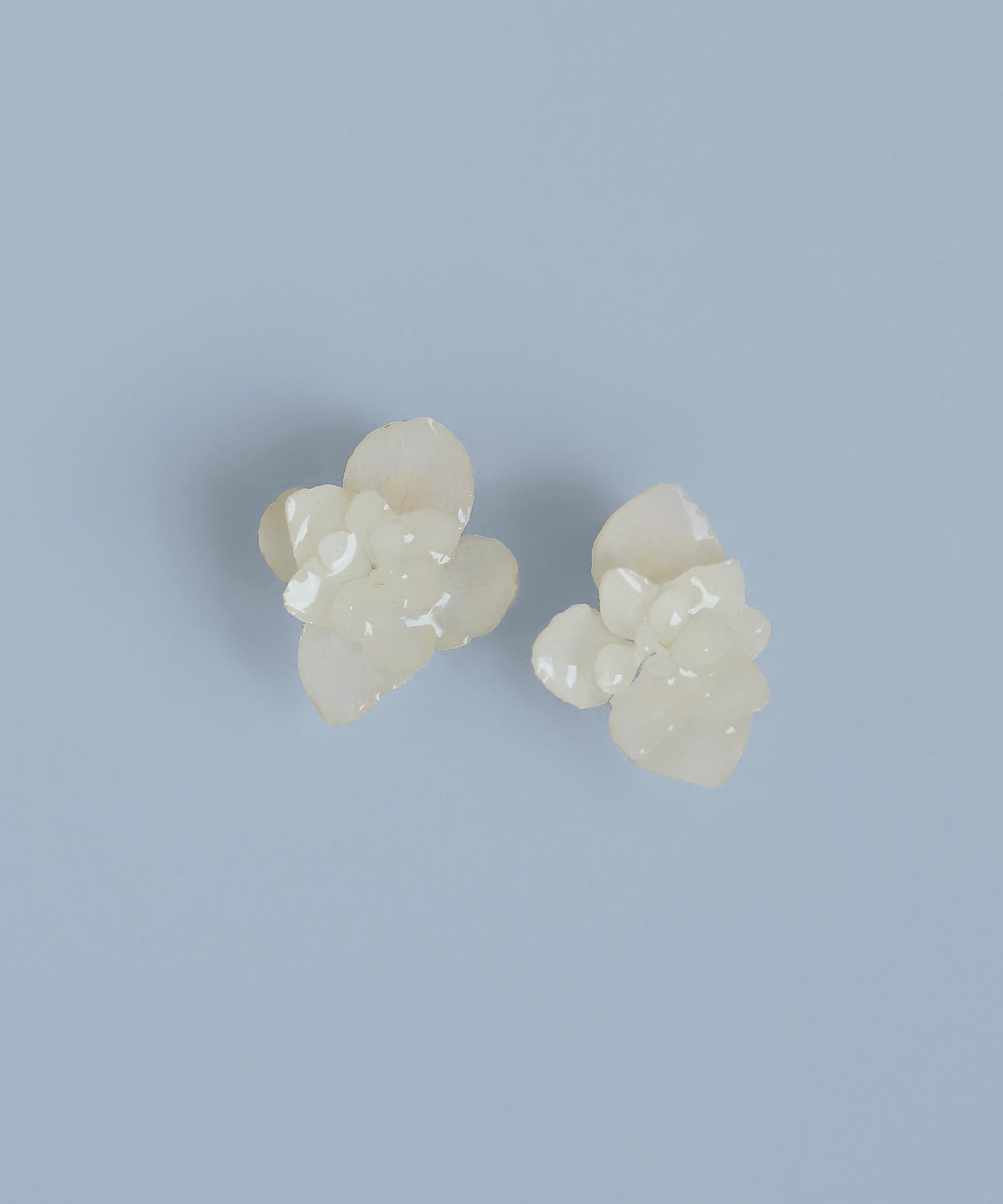 Flower Earrings [Hydrangea (Florencia)]