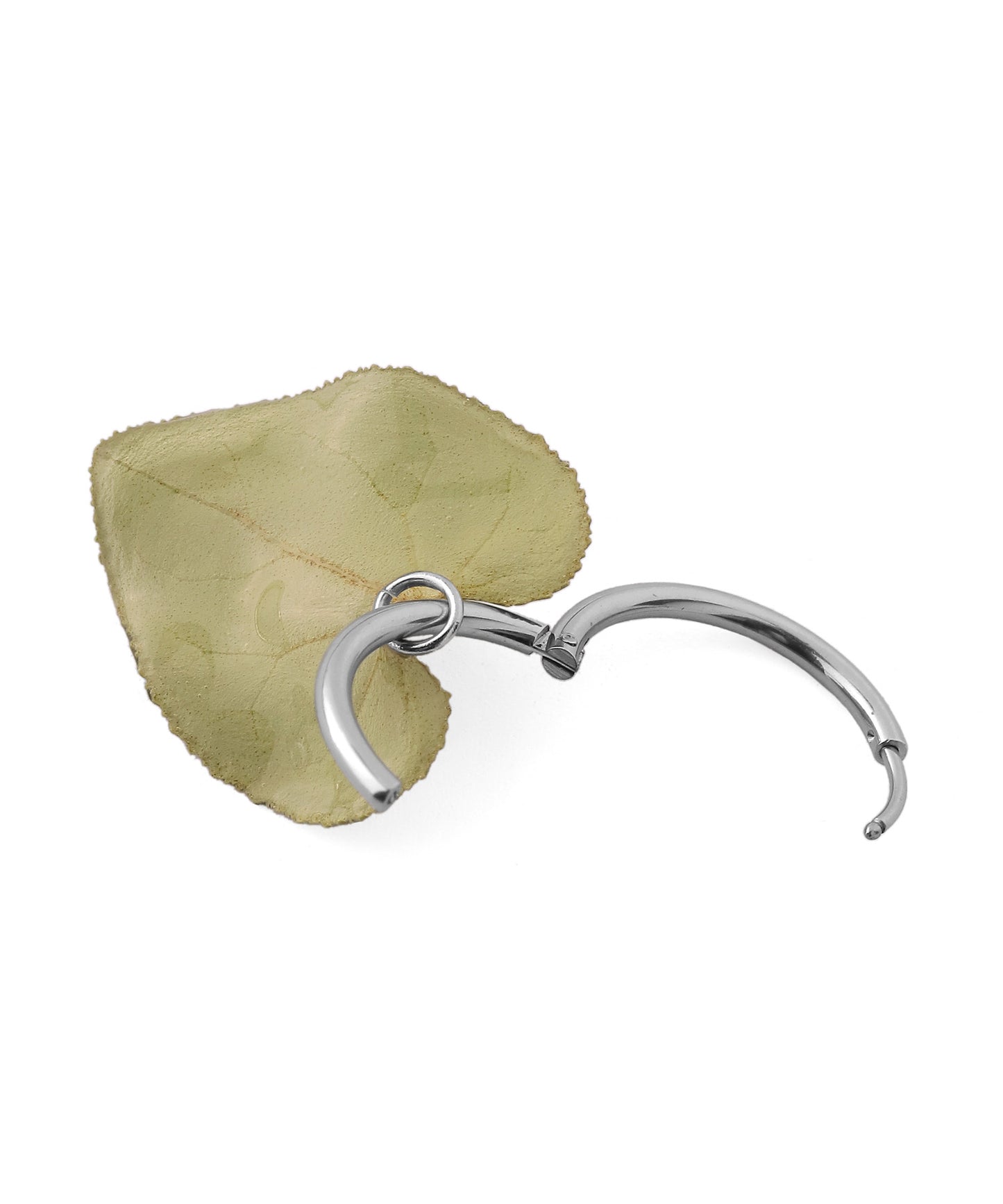 Flower Earrings [Cyclamen Leaf]