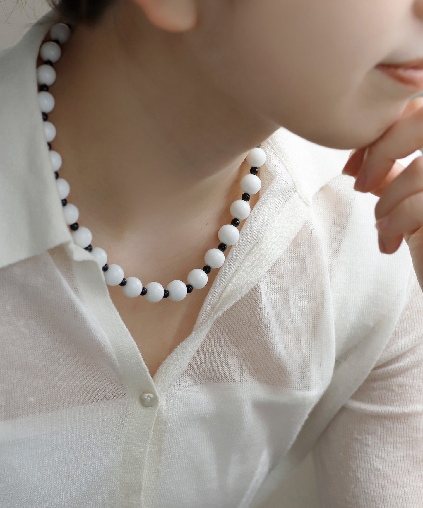 Shell × Onyx Mantel Necklace[BK×WH]