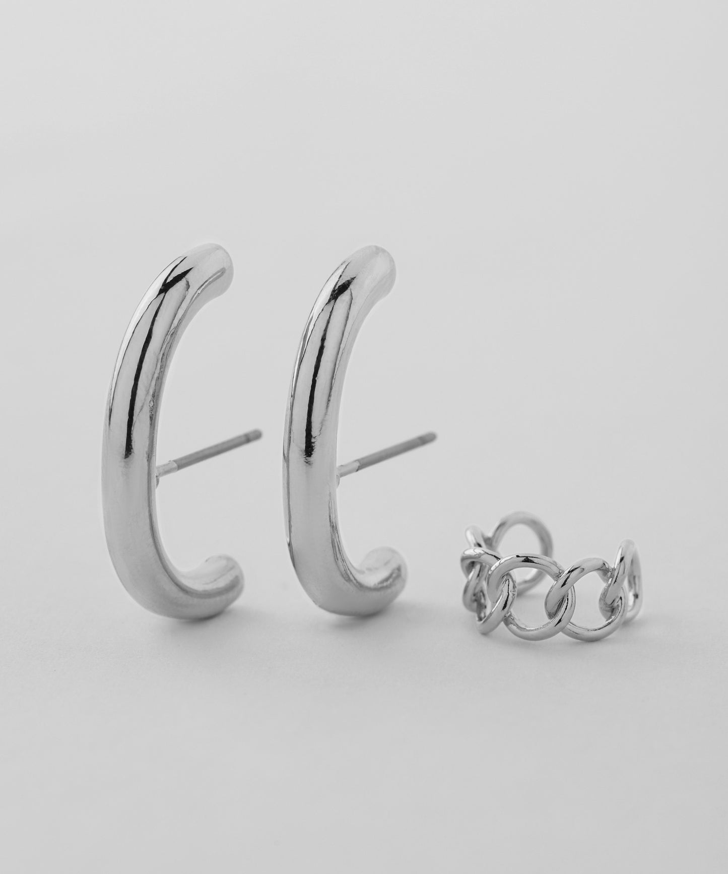 Metal Set Cuff Earrings