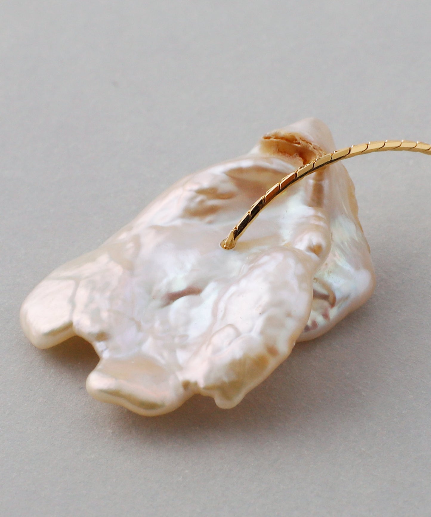 Flat Pearl Earrings[Sheerchic]