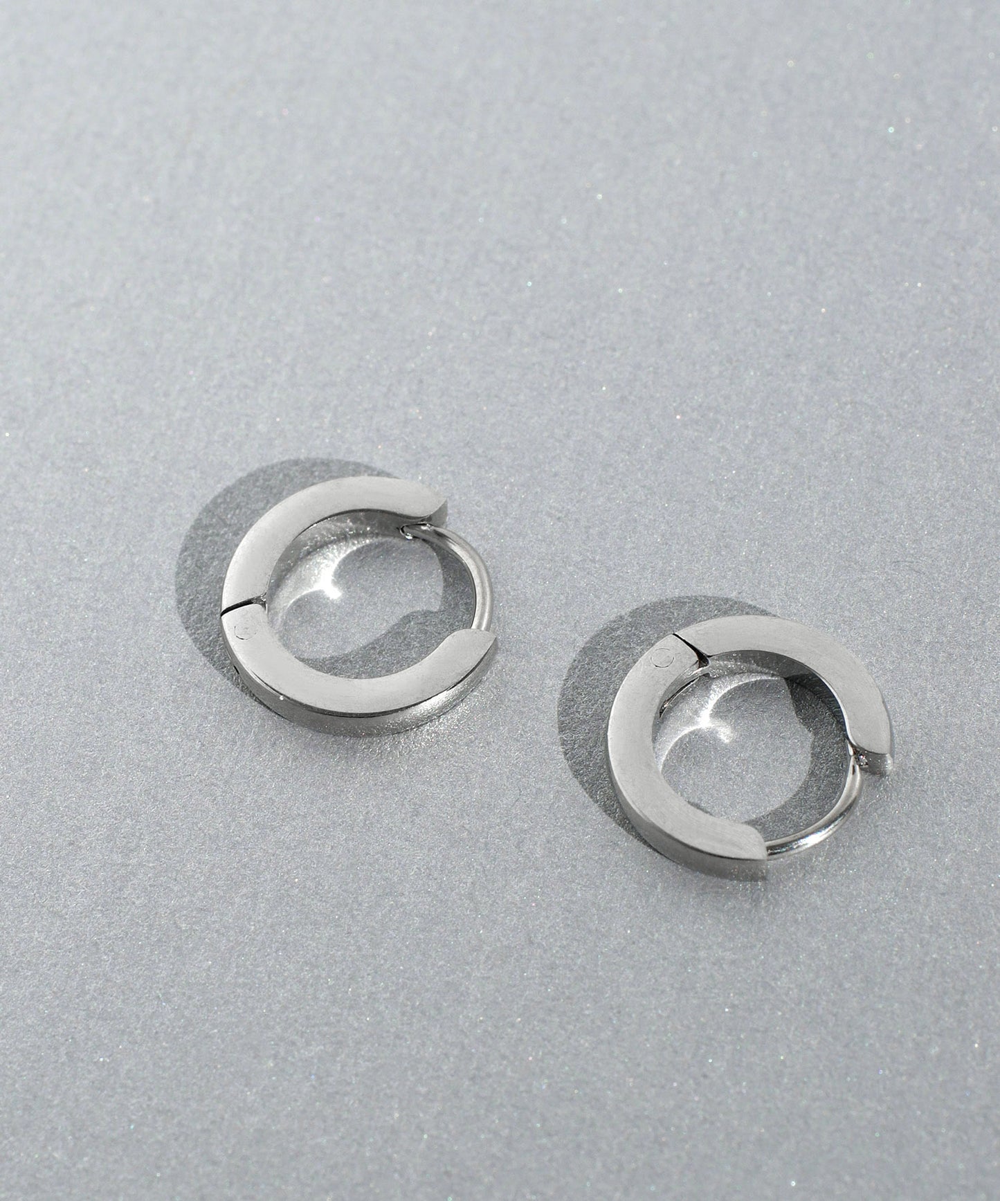 【Stainless steel IP】 Mini Hoop Earrings[A]
