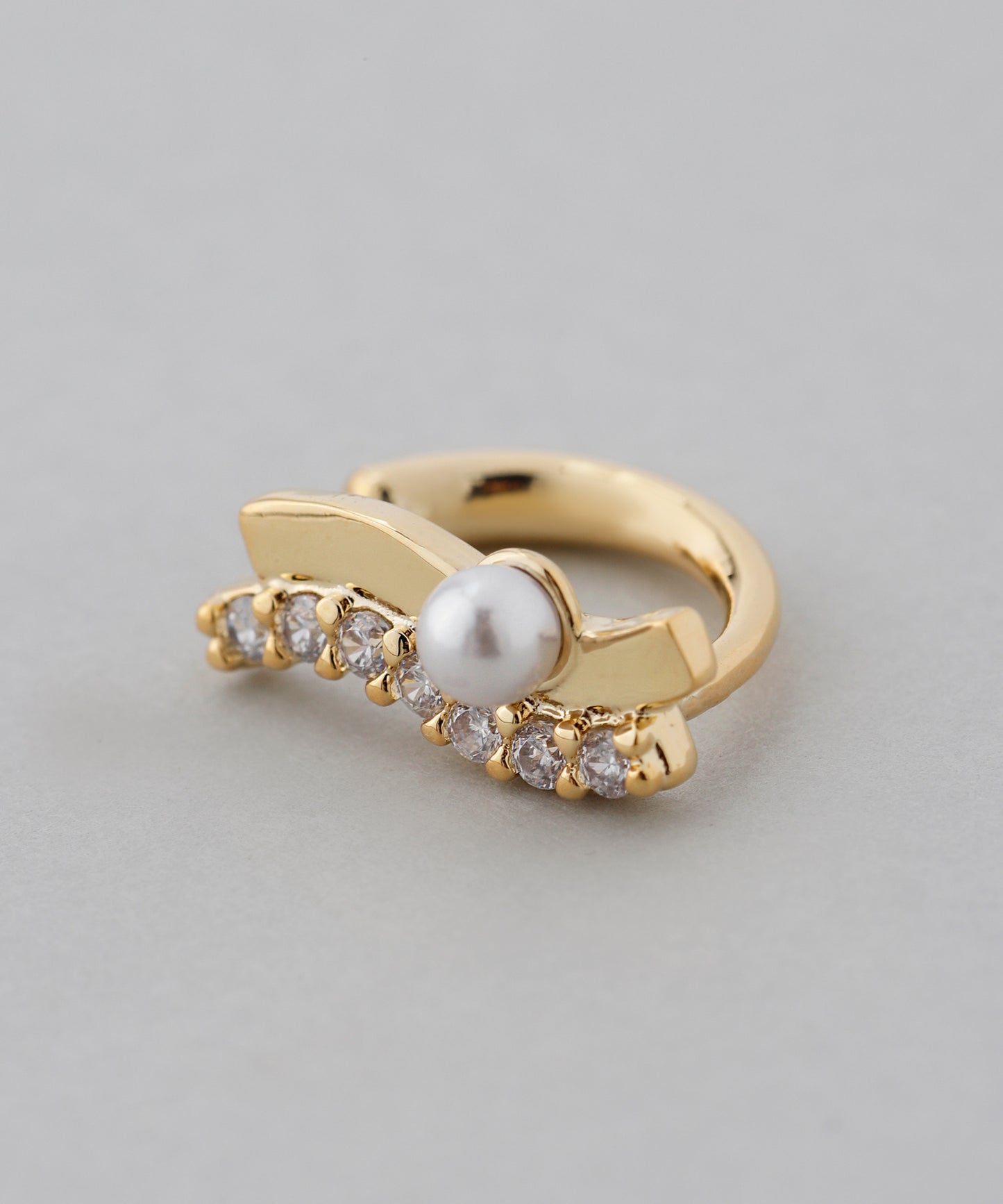 Pearl × Bijoux Wavy Line Clip On Earrings [Sheerchic]