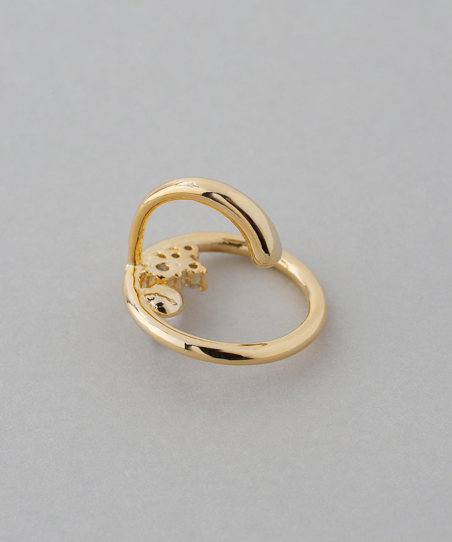 Pearl × Bijoux Circle Clip On Earrings [Sheerchic]