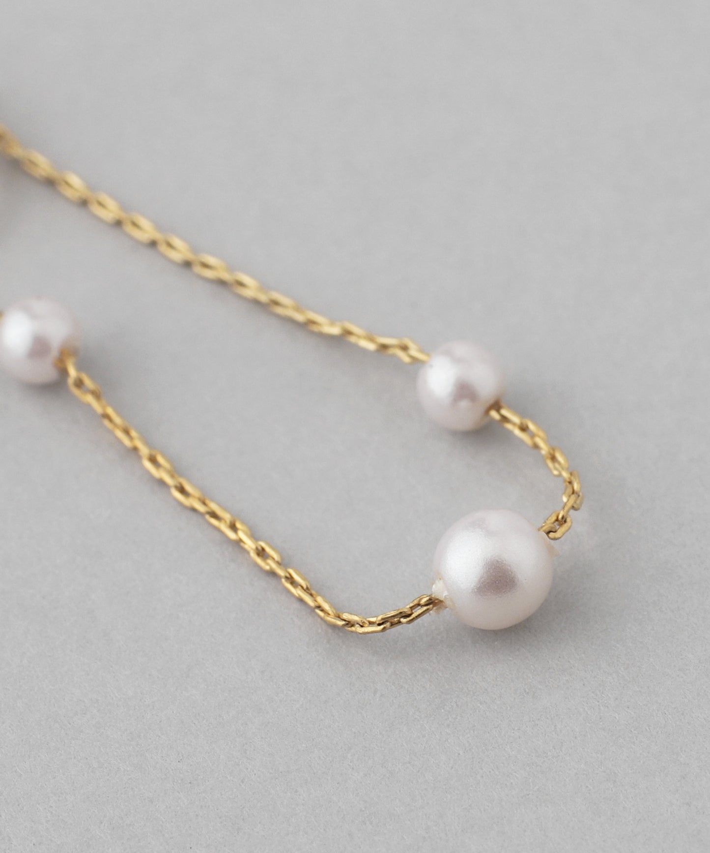 Pearl Clip On Earrings [Sheerchic]