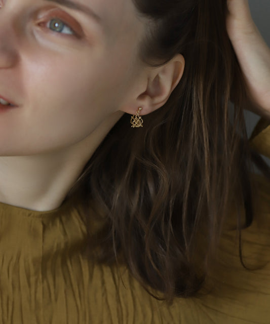 Chandelier Earrings [Sheerchic]