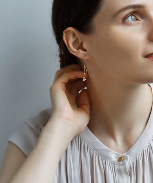 Bijoux Asymmetrical Clip On Earrings [Sheerchic]