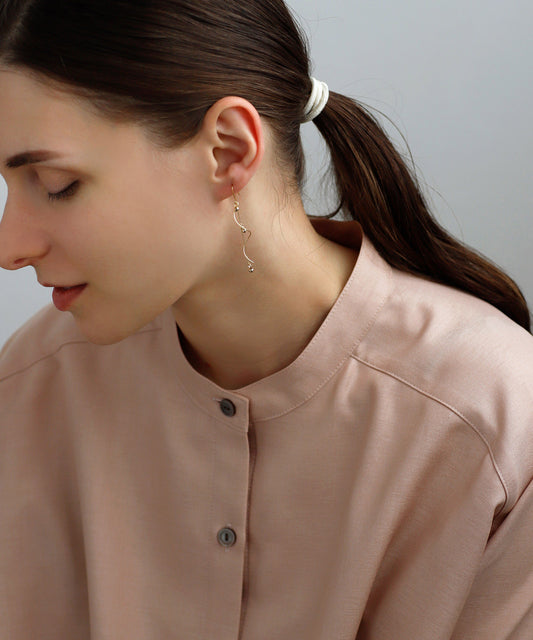 Sphere x Wave Line Earrings [Sheerchic]
