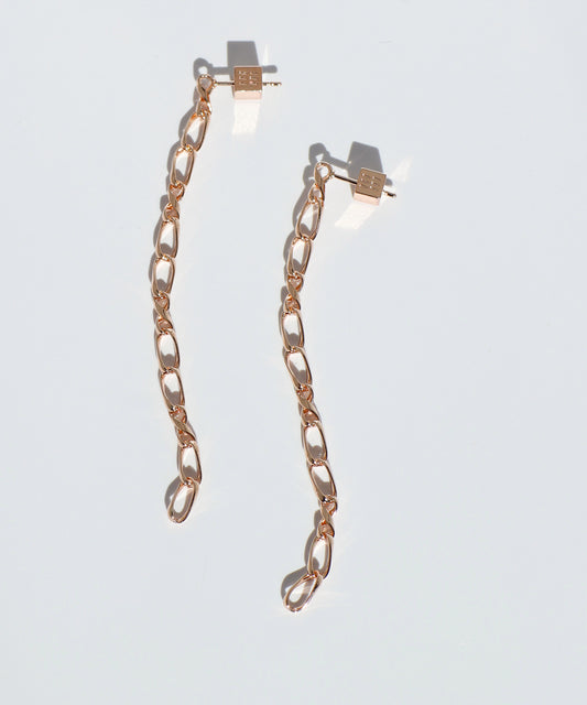 Chain Long Earrings [Sheerchic]