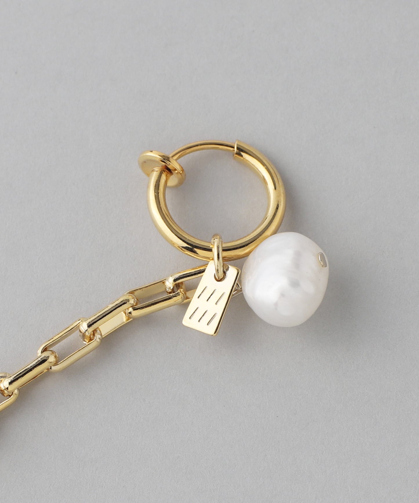 Pearl × Chain Clip On Earrings [Sheerchic]