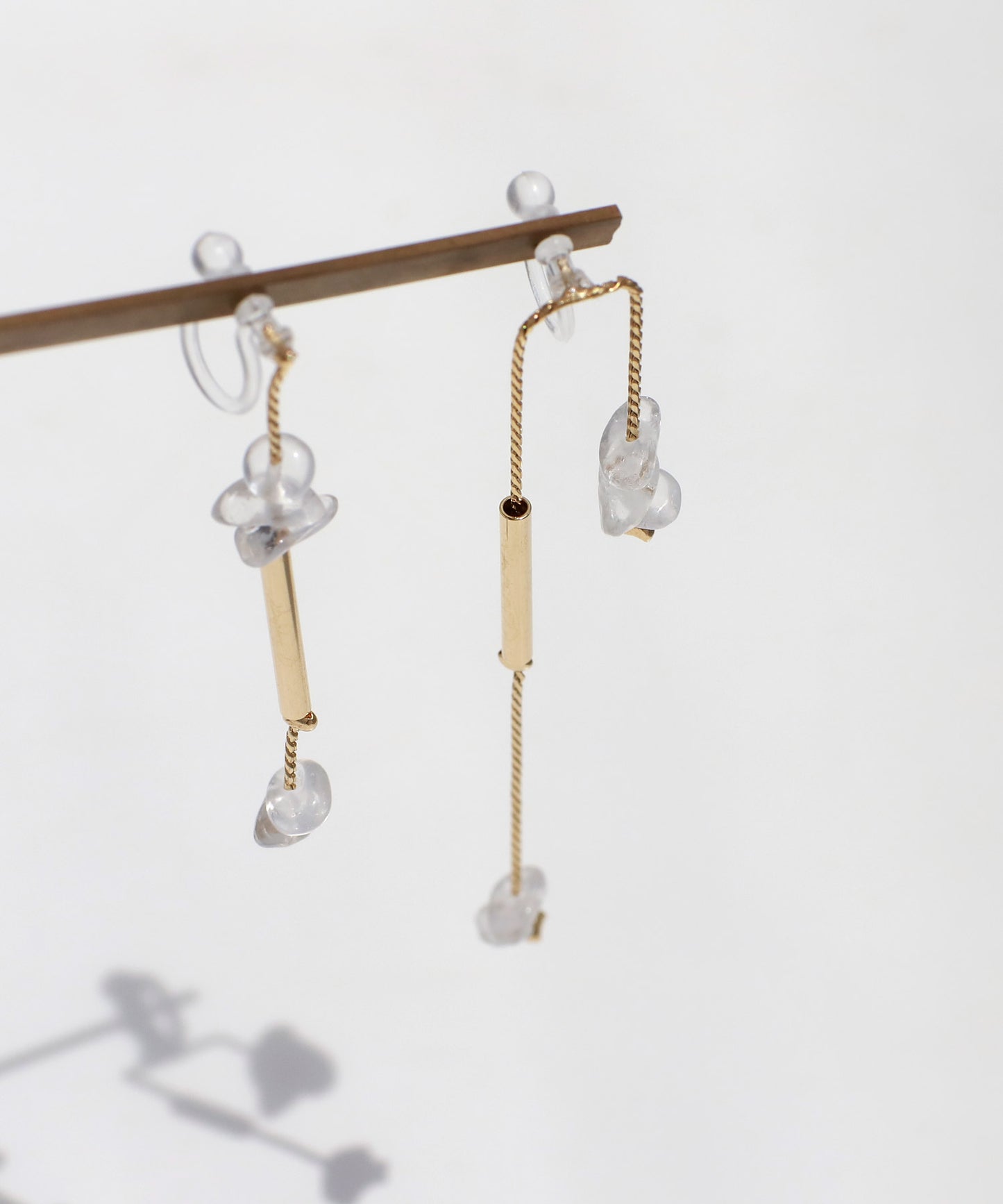 Asymmetrical Gemstone Clip On Earrings [Sheerchic]