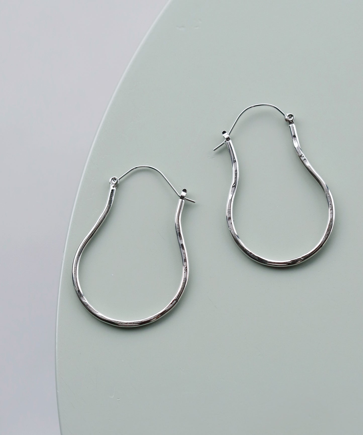 Metal Hoop Earrings[Ownideal]