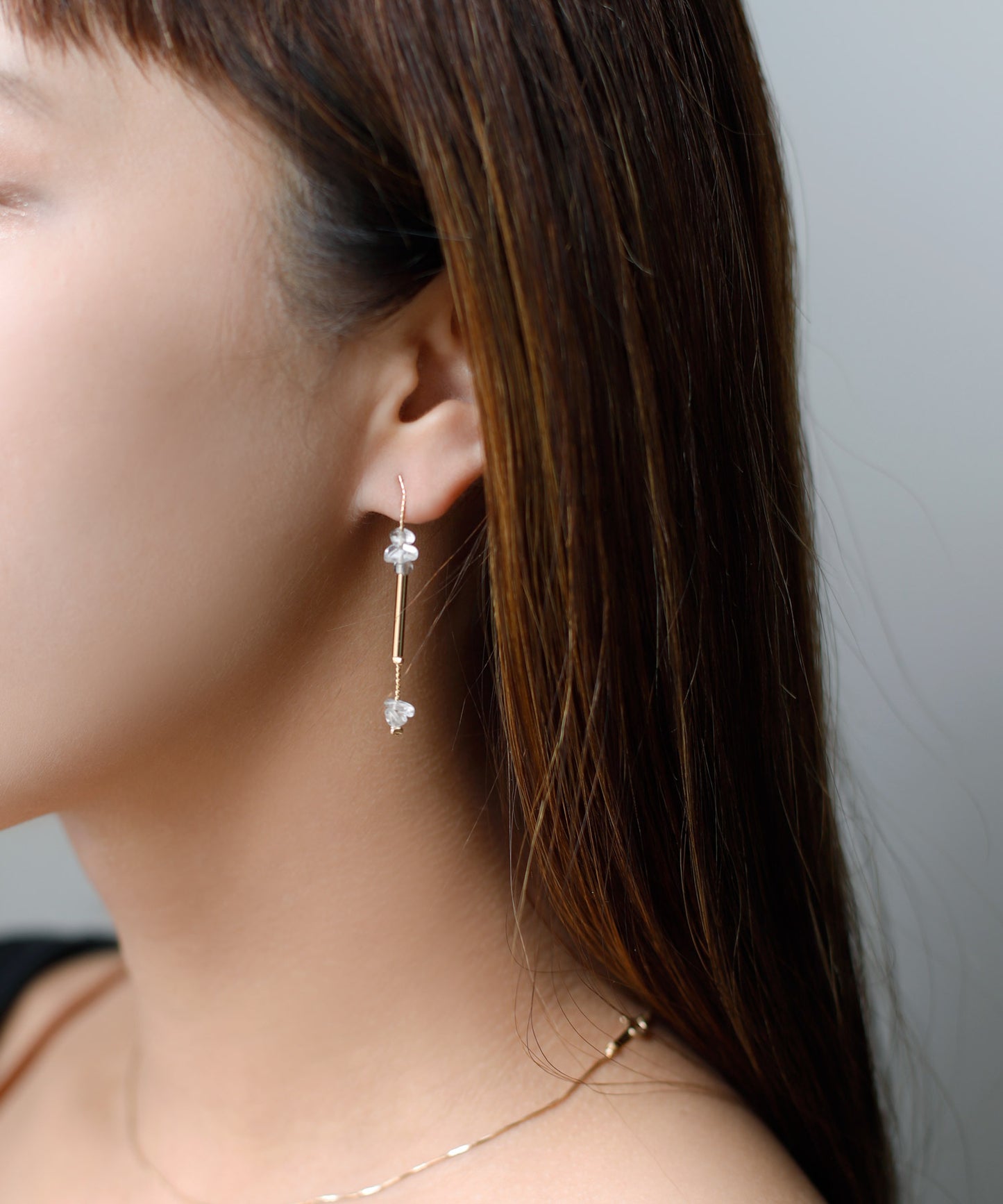 Asymmetrical Gemstone Earrings [Sheerchic]