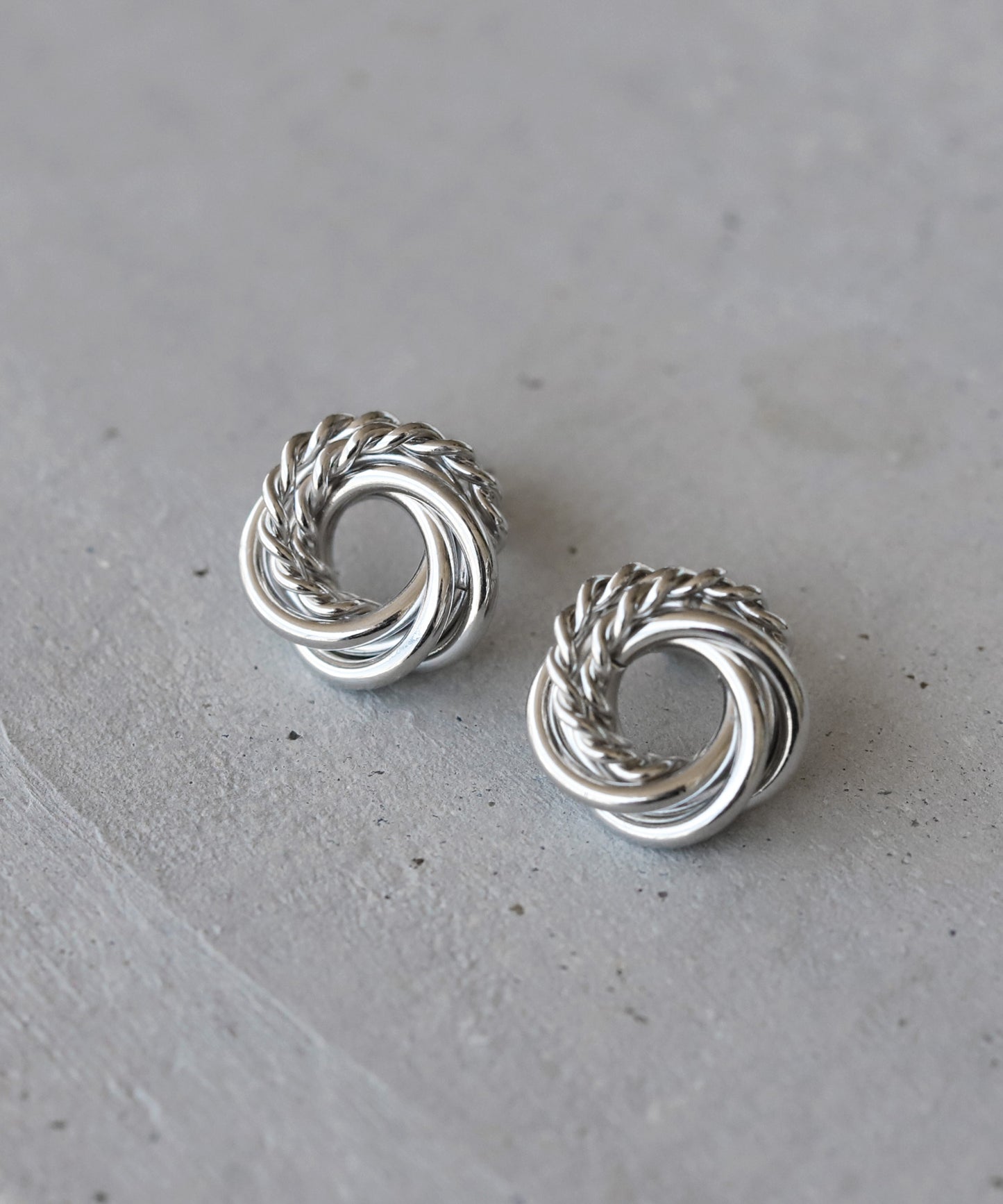 Metal Round Earrings[Ownideal]