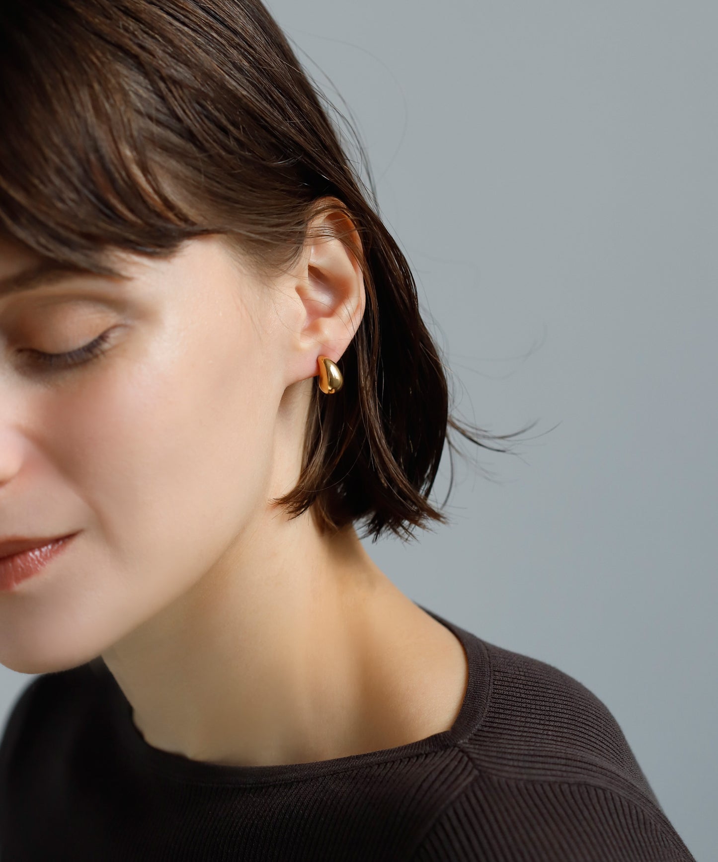 Metal Drop Motif Earrings[Basic]