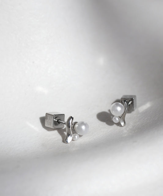 Pearl × Metal Earrings [Sheerchic]