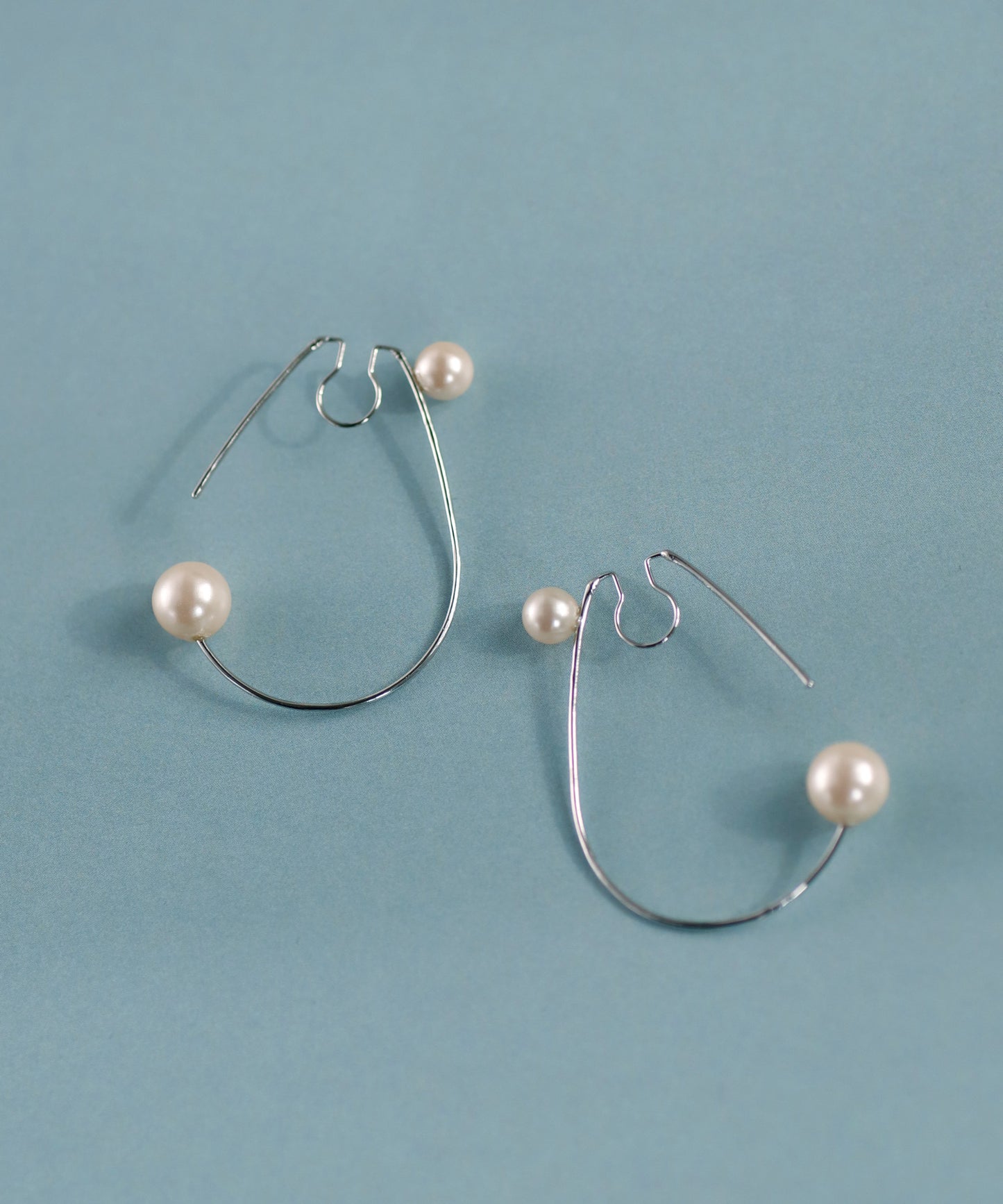 Double Pearl Drop Line Clip On Earrings [Sheerchic]