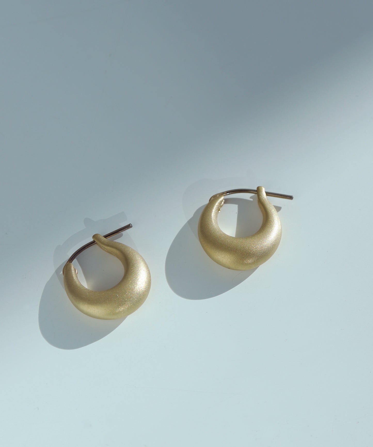 Zero Hoop Earrings [S][Basic]