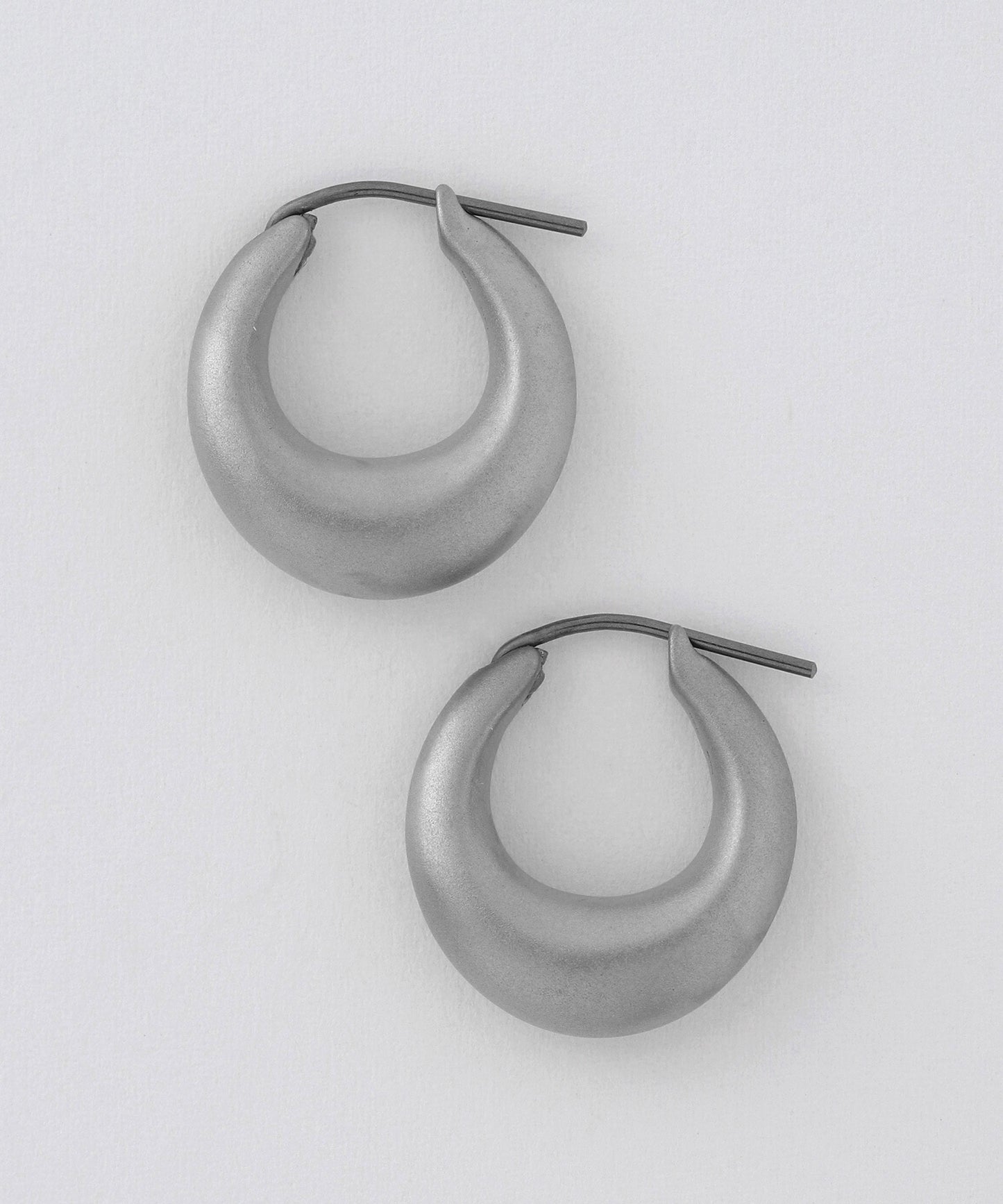 Zero Hoop Earrings [M][Basic]