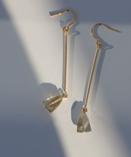 [14KGF] Gemstone × Bar Earrings [Basic]
