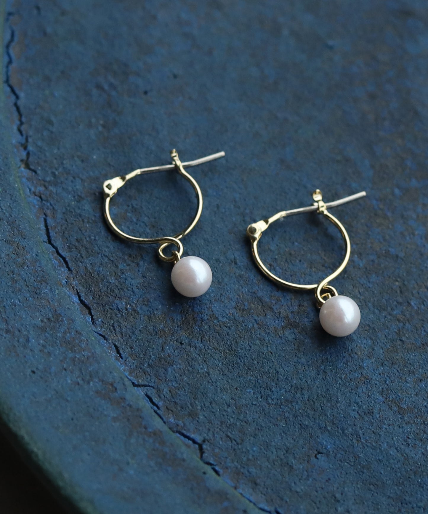Pearl Hoop Earrings [Sheerchic]