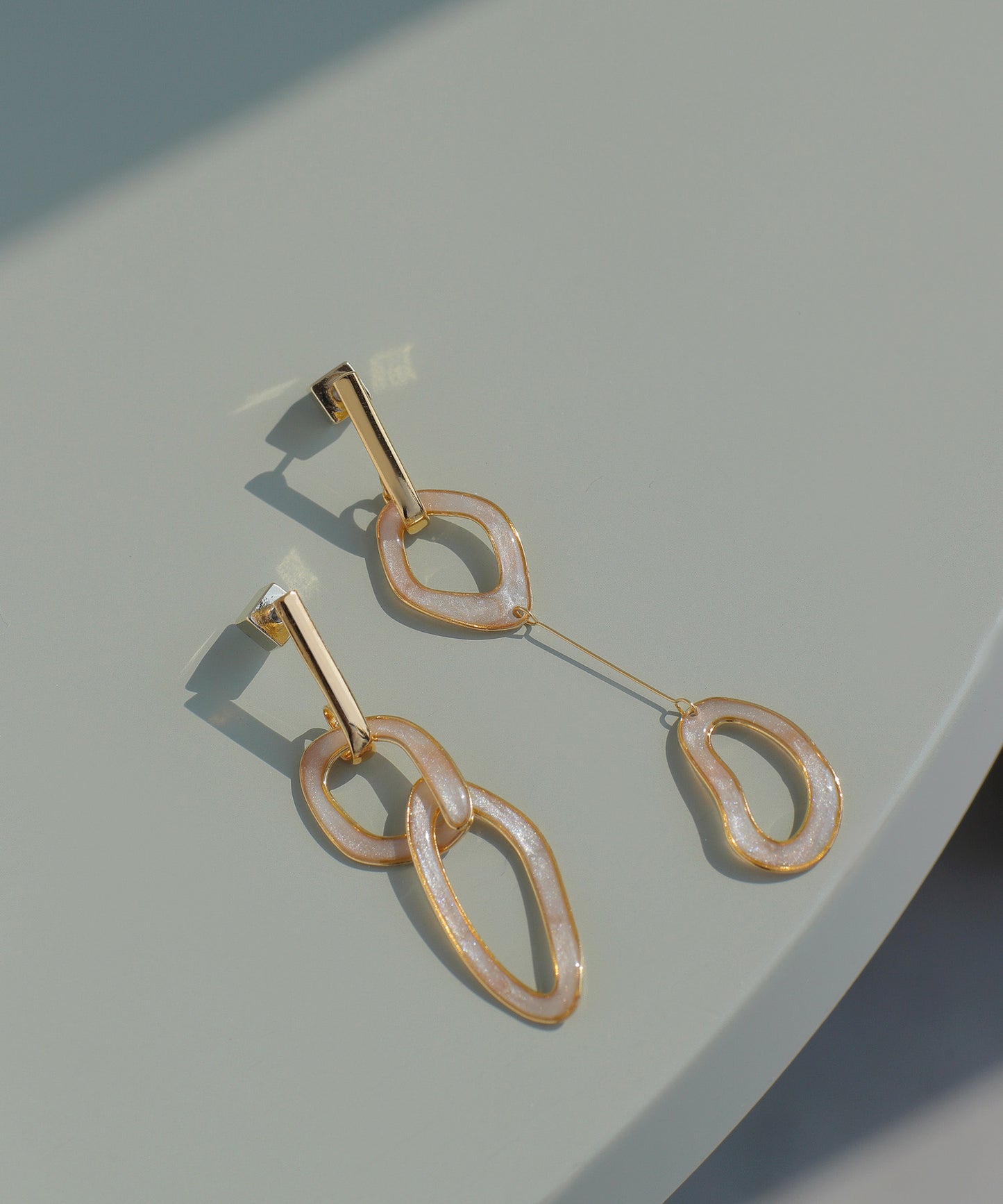 Marble Asymmetrical Earrings [Sheerchic]