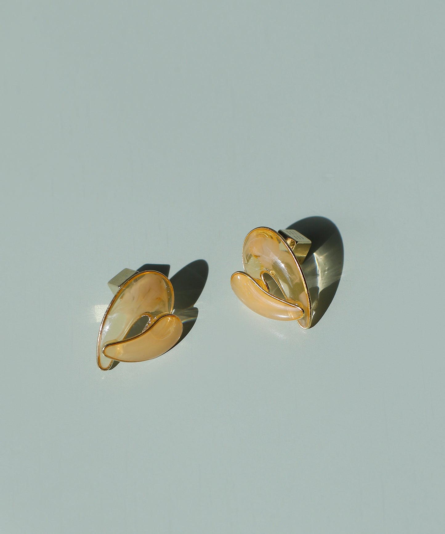 Heart Marble Color Earrings [Sheerchic]
