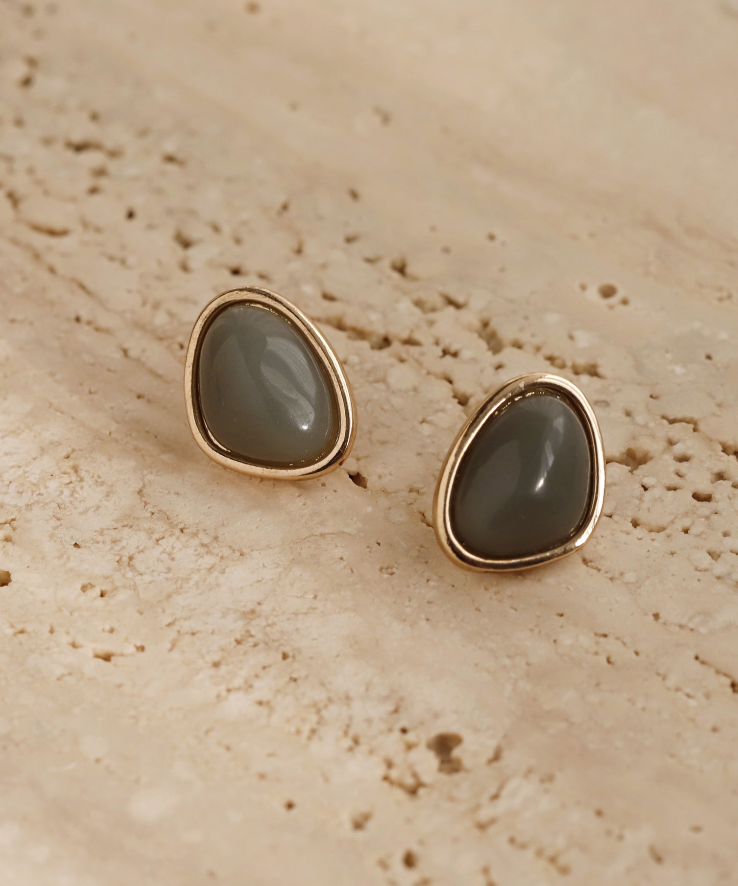 Stone Earrings[Owindeal]