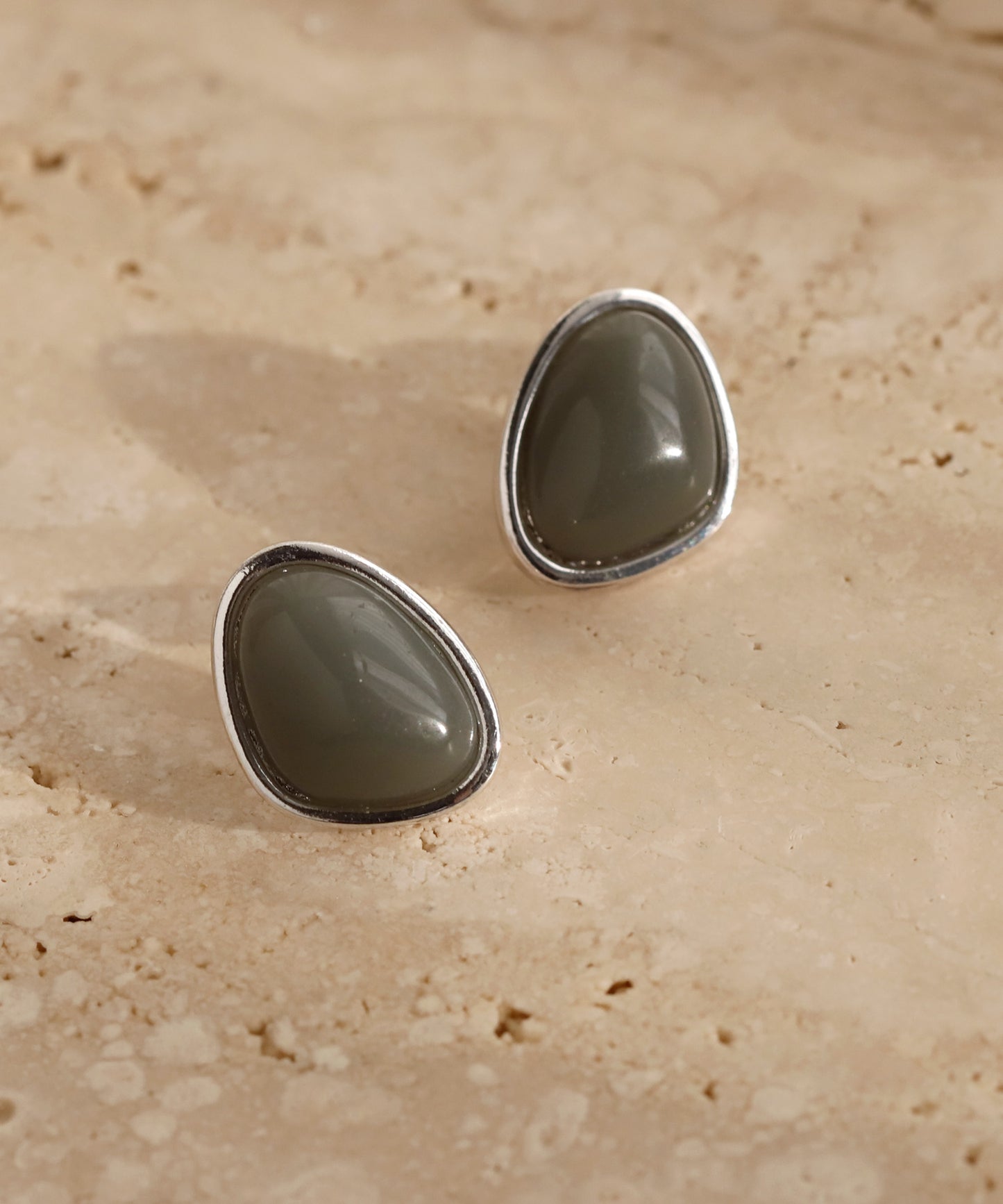 Stone Earrings[Owindeal]