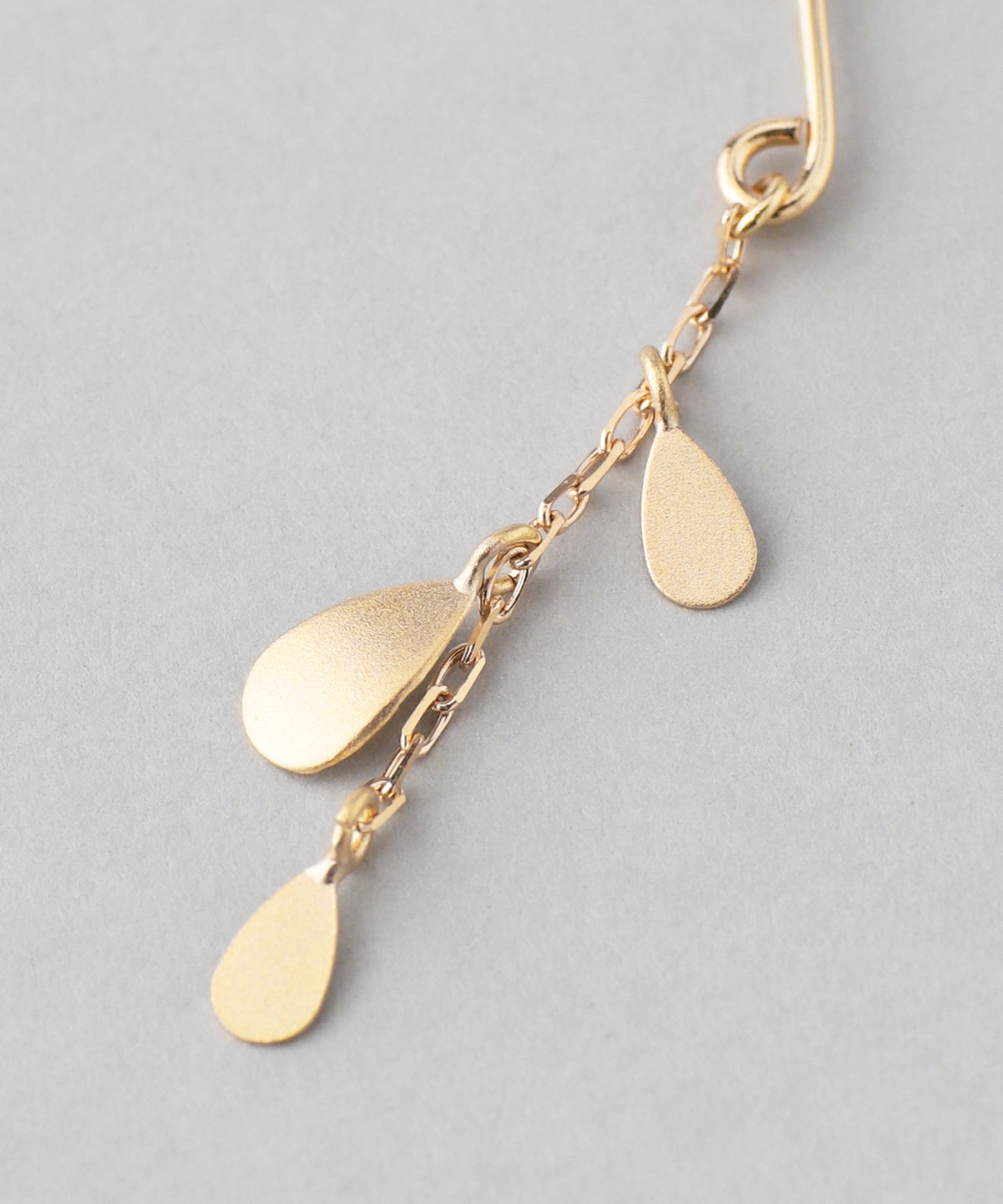 Drop Motif Plate Earrings[10K][Basic]