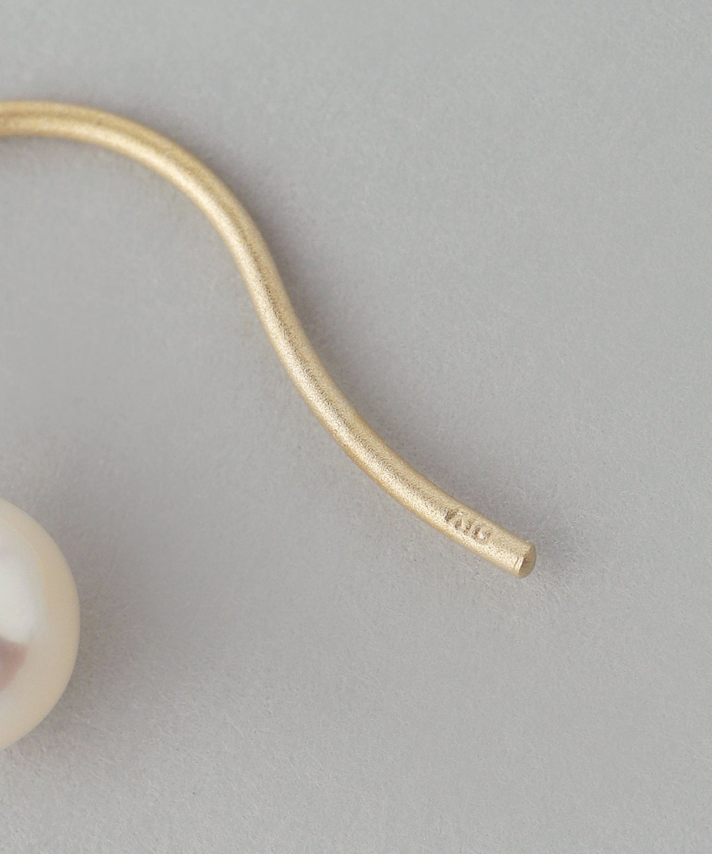 Pearl Hook Earrings [10K][Basic]