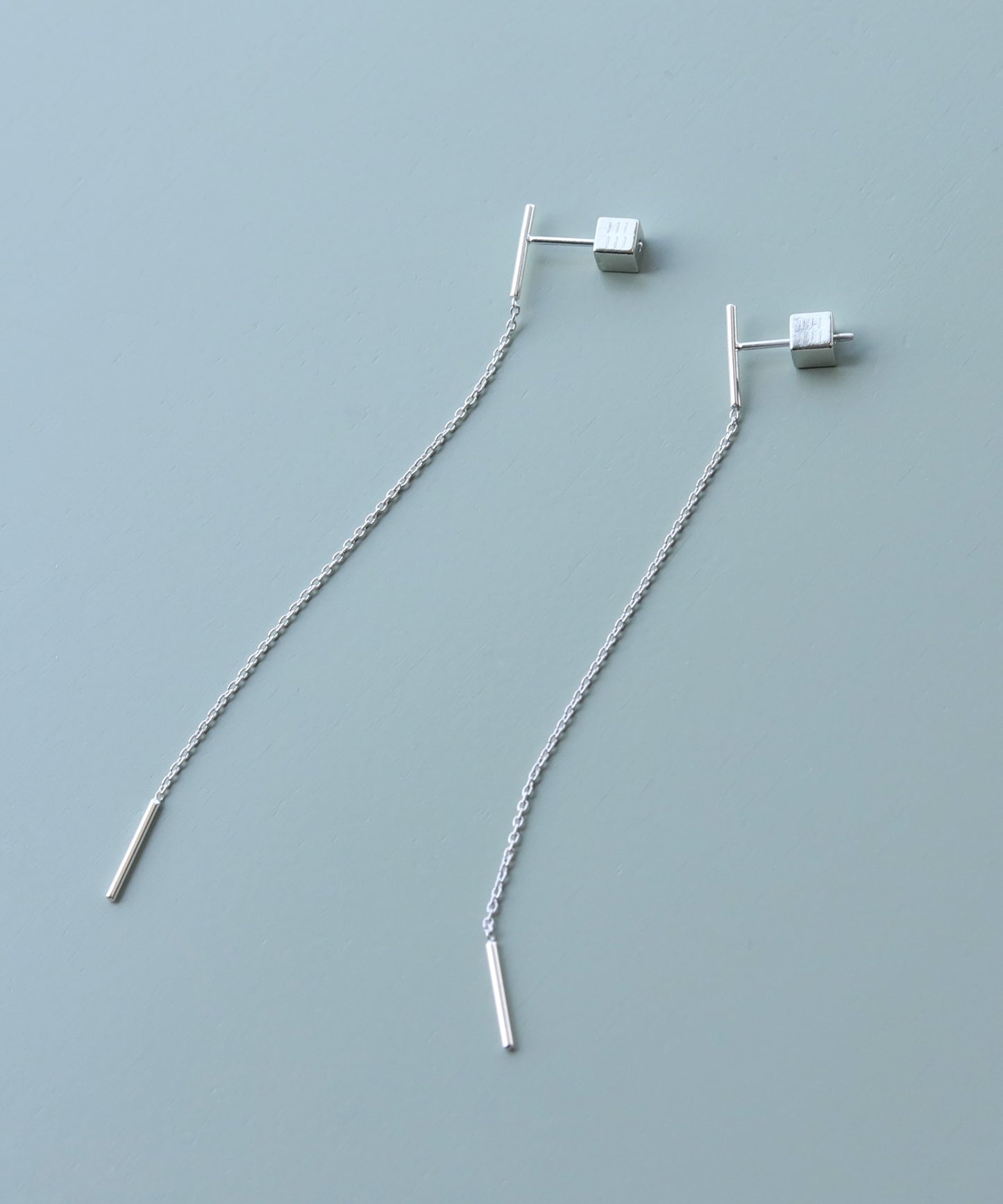 Bar × Chain Earrings[UMU]