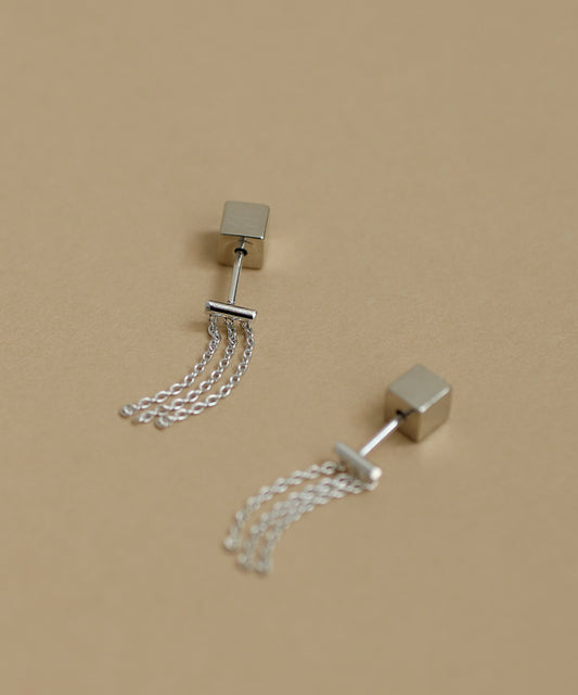 Fringe Earrings [UMU]