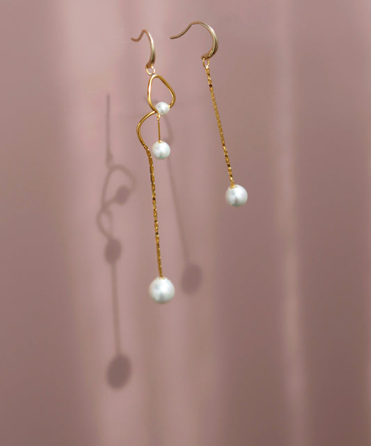 Pearl × Wavy line Asymmetrical Earrings[UMU][A]