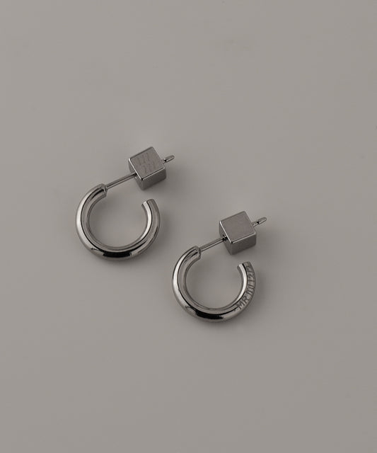 MR. Titanium Hoop Earrings [thickness 2mm]
