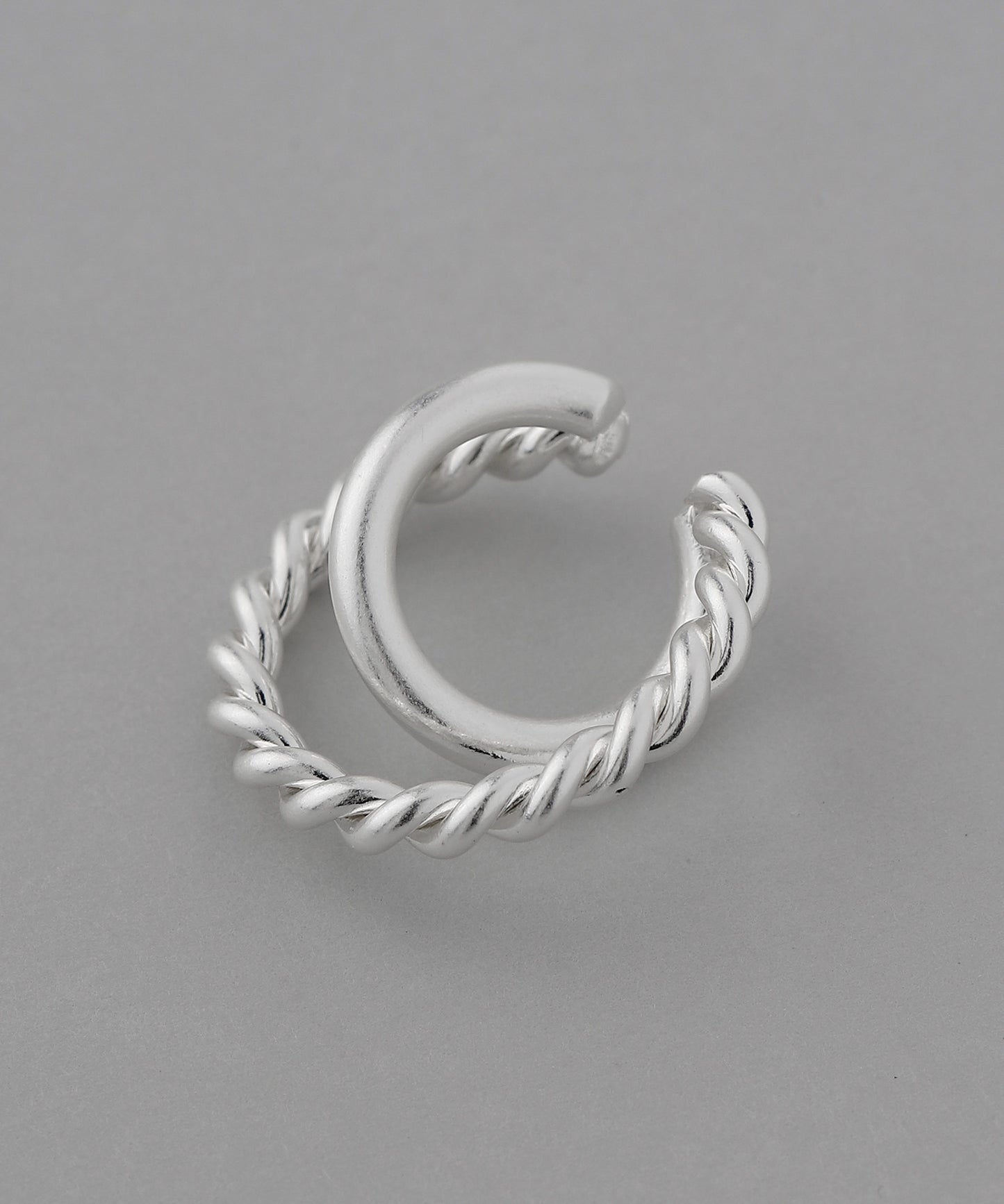 Double Circle Ear Cuff [Ownideal]